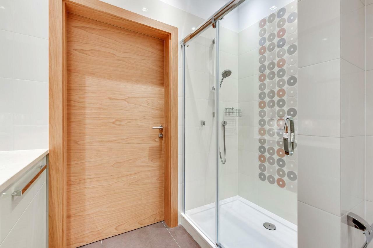 Waniliowy - Neptun Park By Oneapartments Gdańsk Extérieur photo